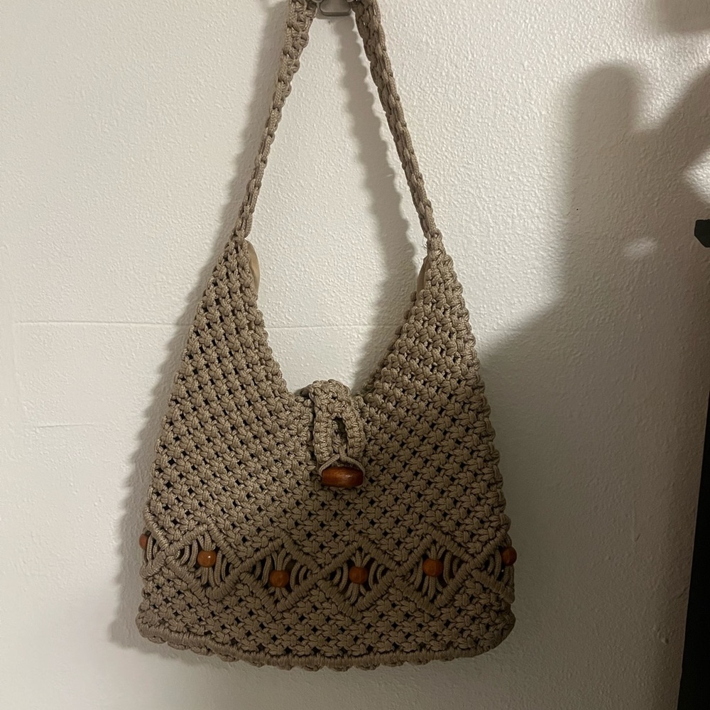 Tote bag